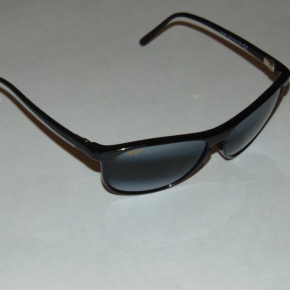 MAUI JIM VOYAGER  MJ178-02 II  POLARIZED SUNGLASSES - Picture 2 of 4